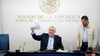 (Crédito: X | @MorenaSenadores)